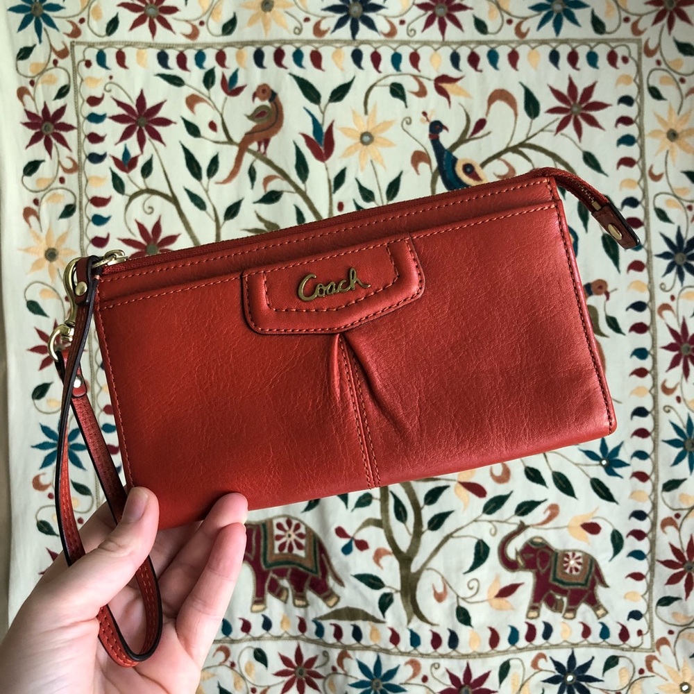 Coach leather wristlet wallet GUC